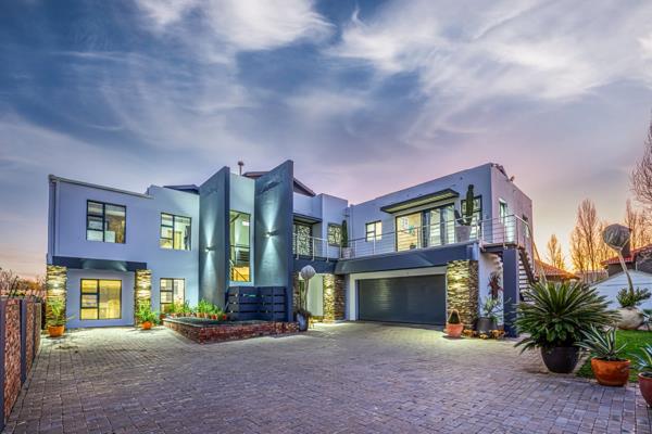 5 Bedroom House