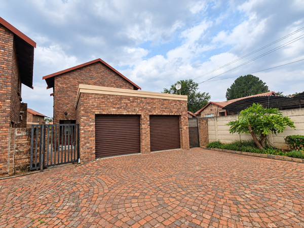 2 Bedroom House