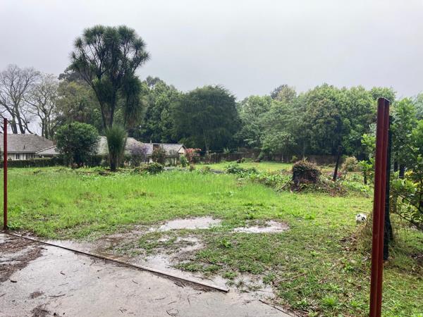 1 500 m² Land