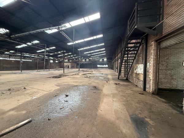 15 000 m² Industrial space