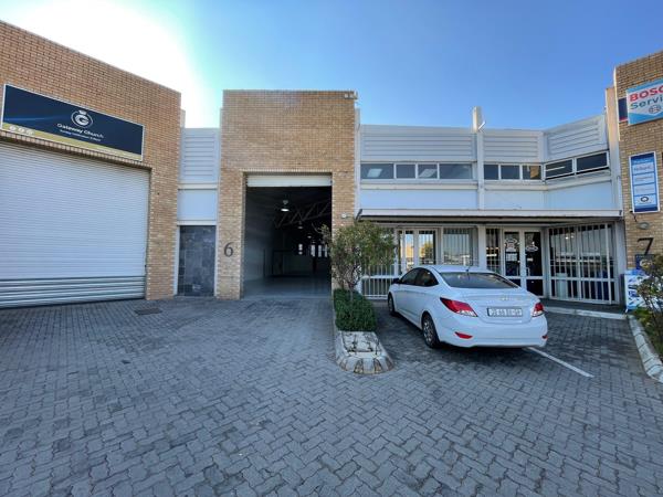 613 m² Industrial space