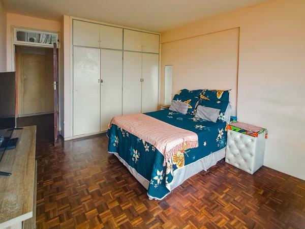 1 Bedroom House