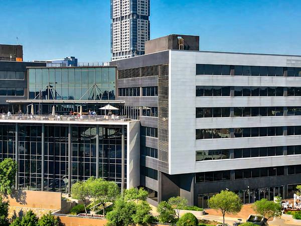 451 m² Office Space