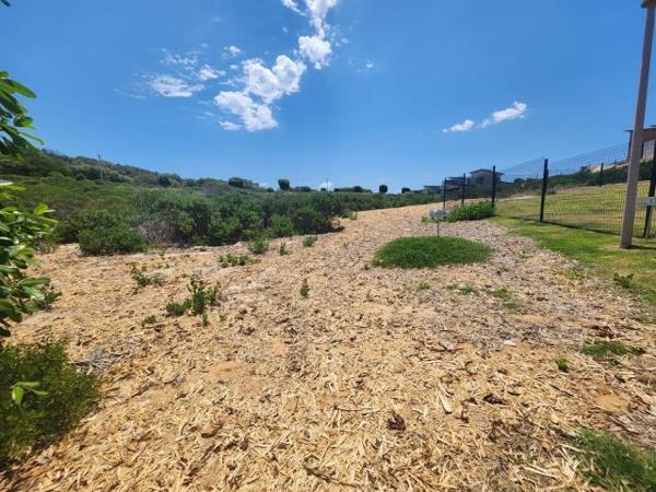 789 m² Land