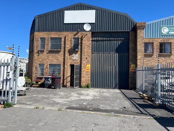380 m² Industrial space