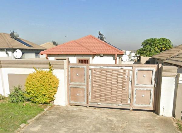 2 Bedroom House