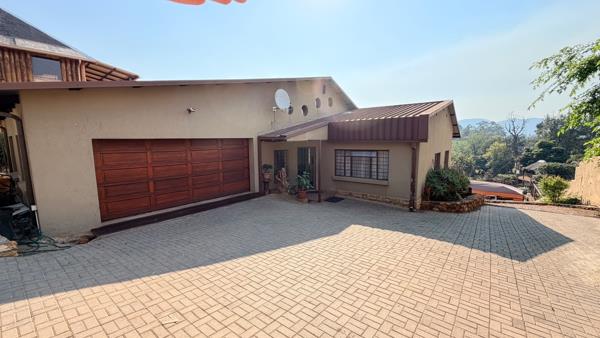 6 Bedroom House