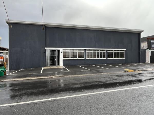 1 400 m² Industrial space