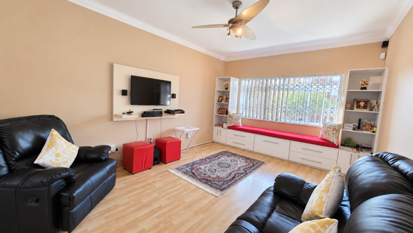 2.5 Bedroom Apartment