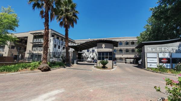 153 m² Office Space