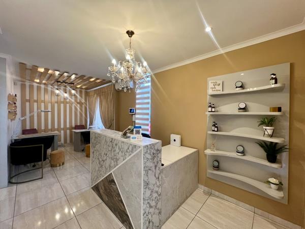 100 m² Commercial space