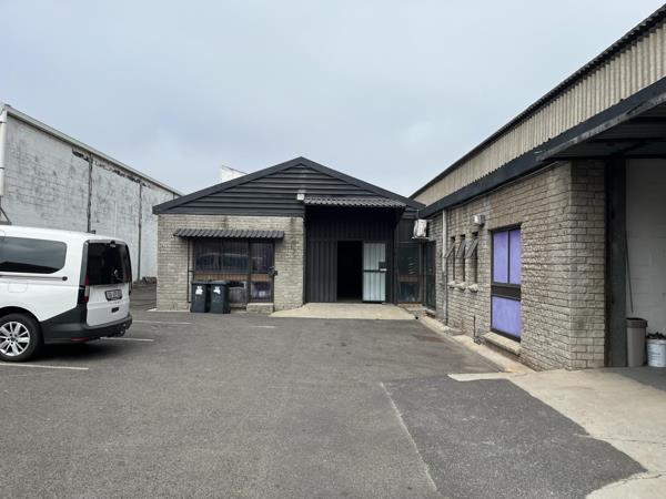 885 m² Industrial space