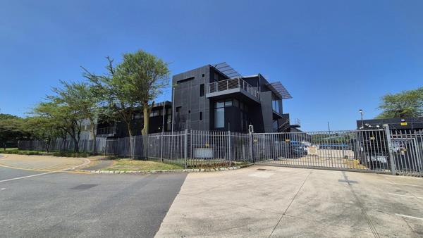 10 000 m² Industrial space