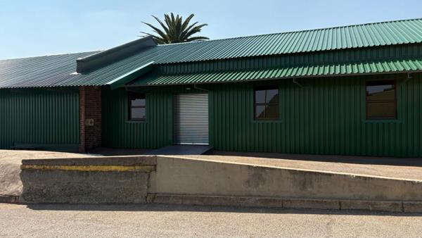 382 m² Industrial space