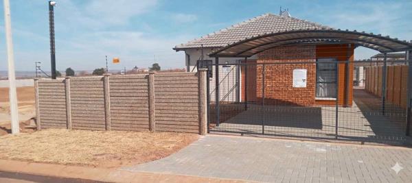 2 Bedroom House