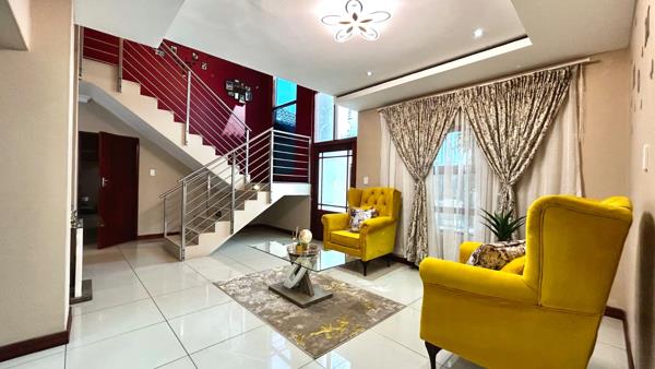 6 Bedroom House