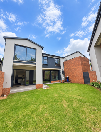 4 Bedroom Townhouse