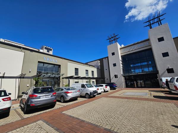 195 m² Commercial space