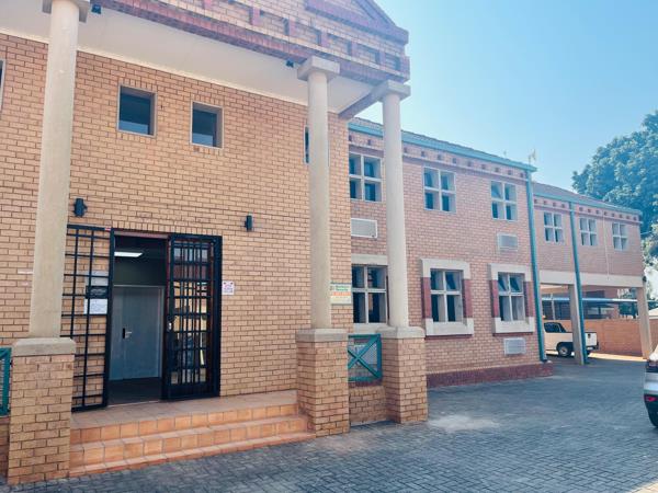 112 m² Commercial space
