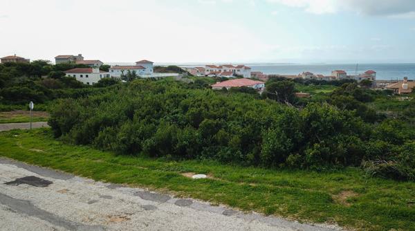 820 m² Land