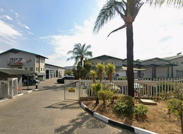 120 m² Commercial space