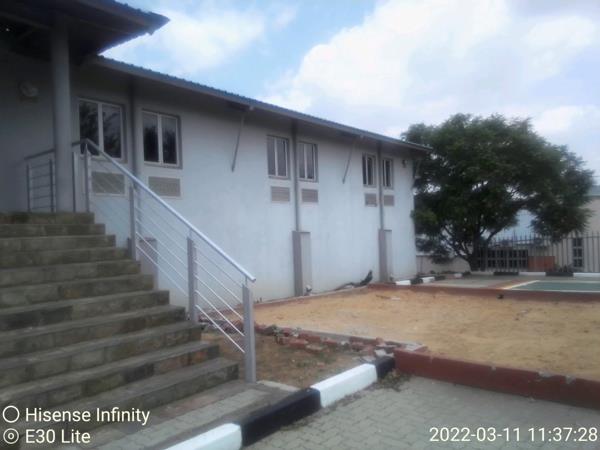 270 m² Commercial space