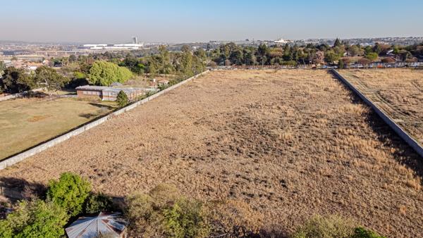 2.5 ha Land