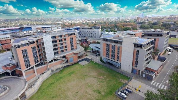 6 200 m² Commercial space