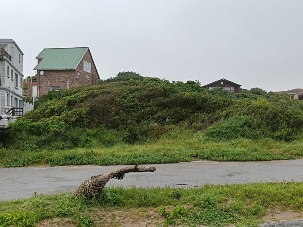 721 m² Land