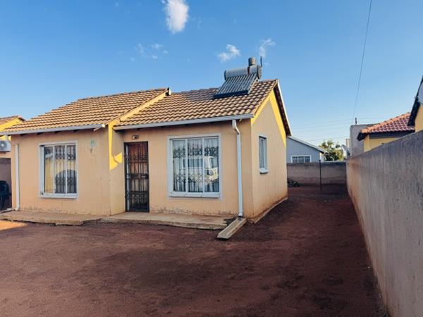2 Bedroom House