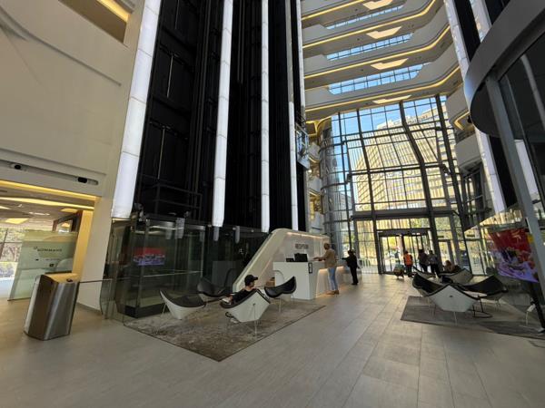 249 m² Commercial space