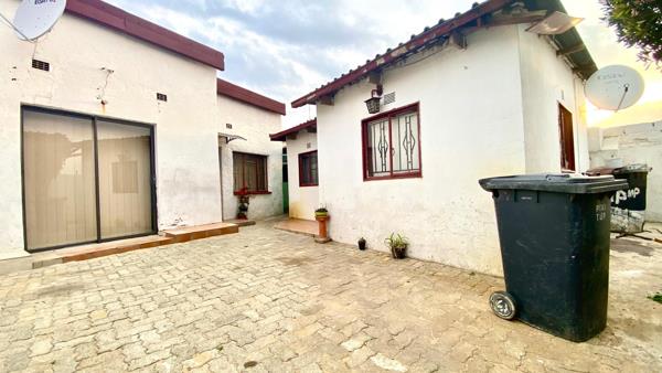 1 Bedroom House