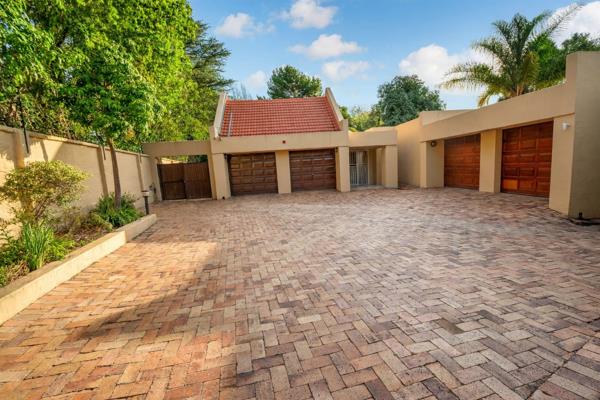 6 Bedroom House