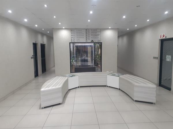 110 m² Commercial space