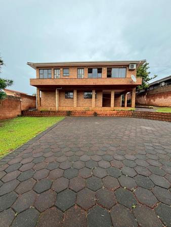 8 Bedroom House