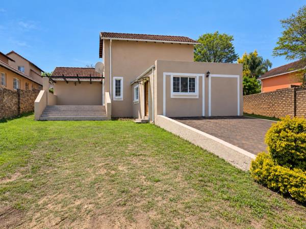 6 Bedroom House