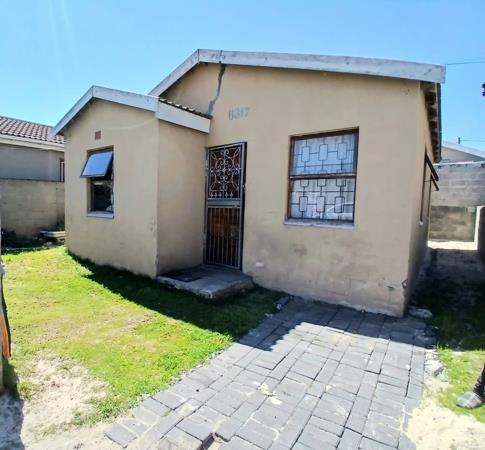 2 Bedroom House