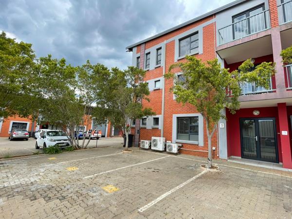 607 m² Industrial space