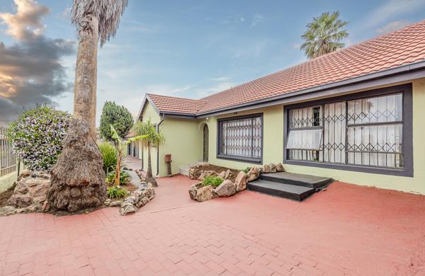 4 Bedroom House