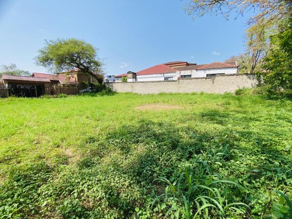 407 m² Land