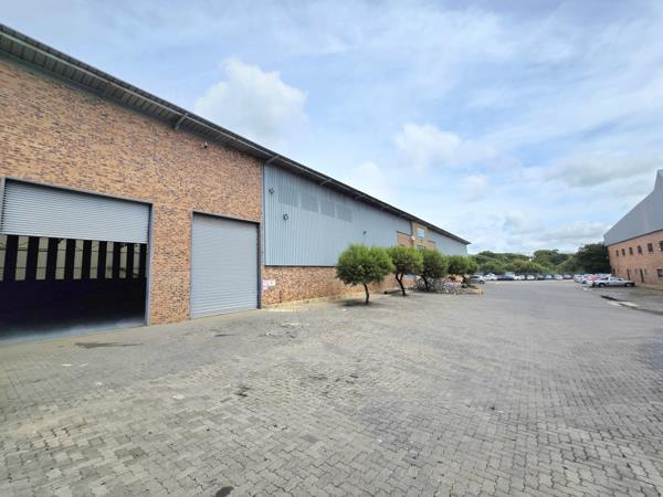 2 725 m² Industrial space