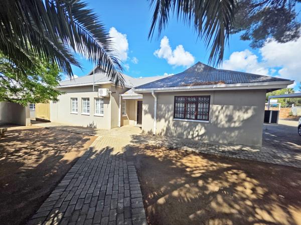 390 m² Commercial space