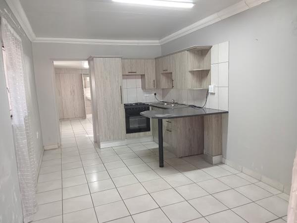 1 Bedroom House