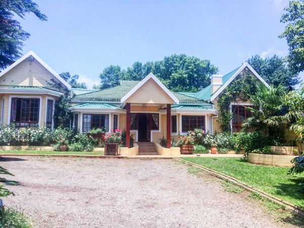 5 Bedroom House