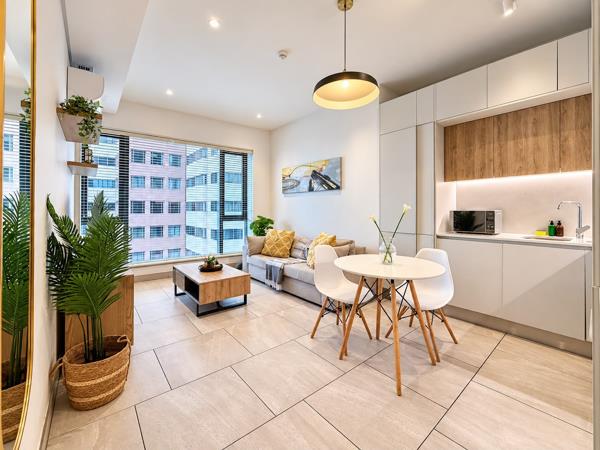 1 Bedroom Apartment