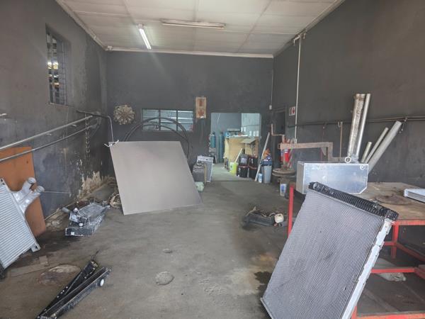 180 m² Commercial space