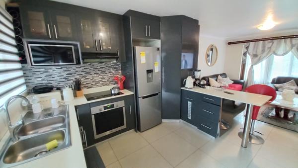 2 Bedroom Flat