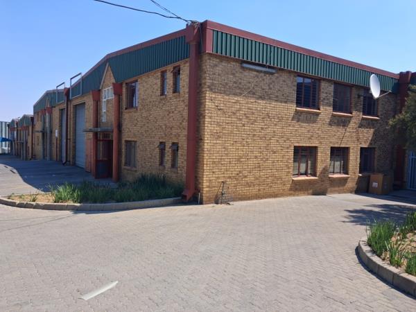 537 m² Industrial space