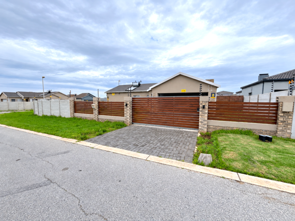 3 Bedroom Townhouse