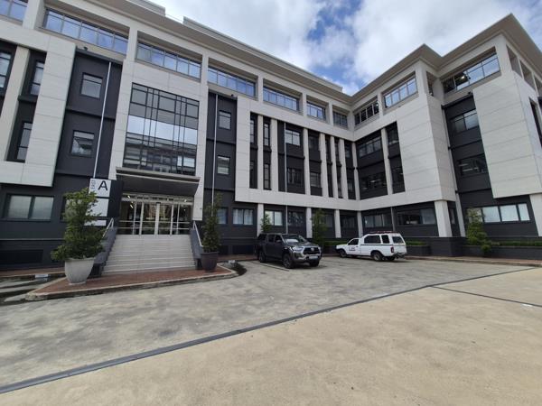 296 m² Commercial space